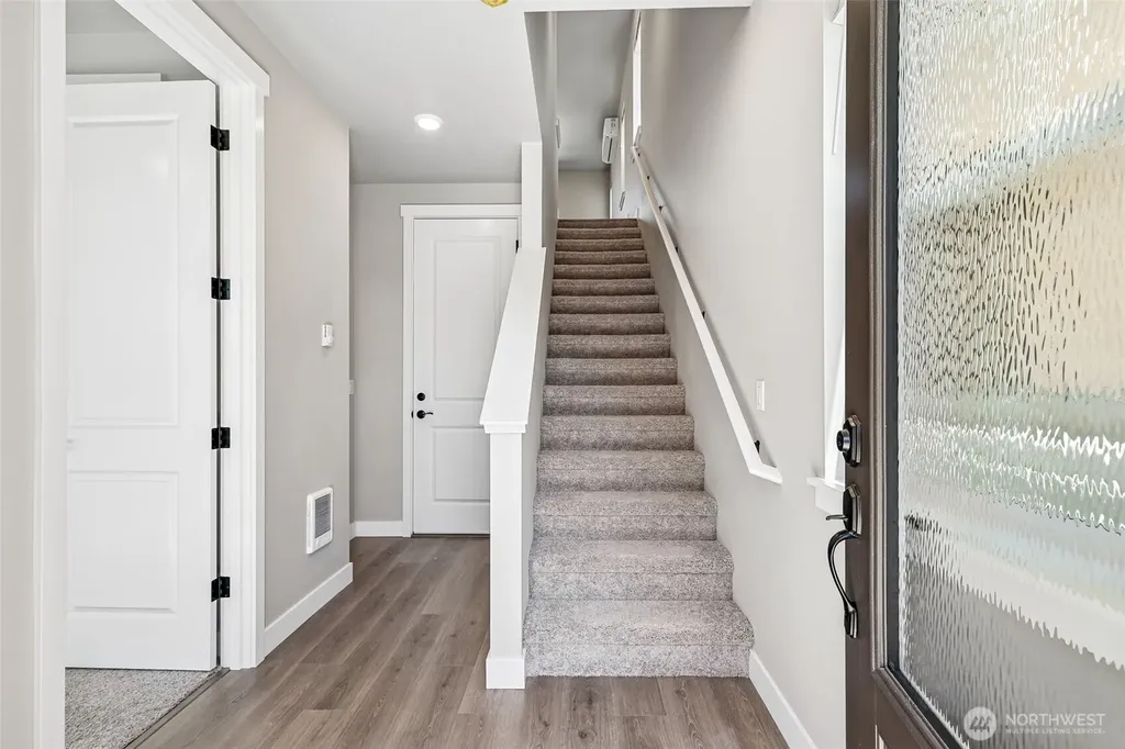 9007 172nd Street NE Arlington WA 98223