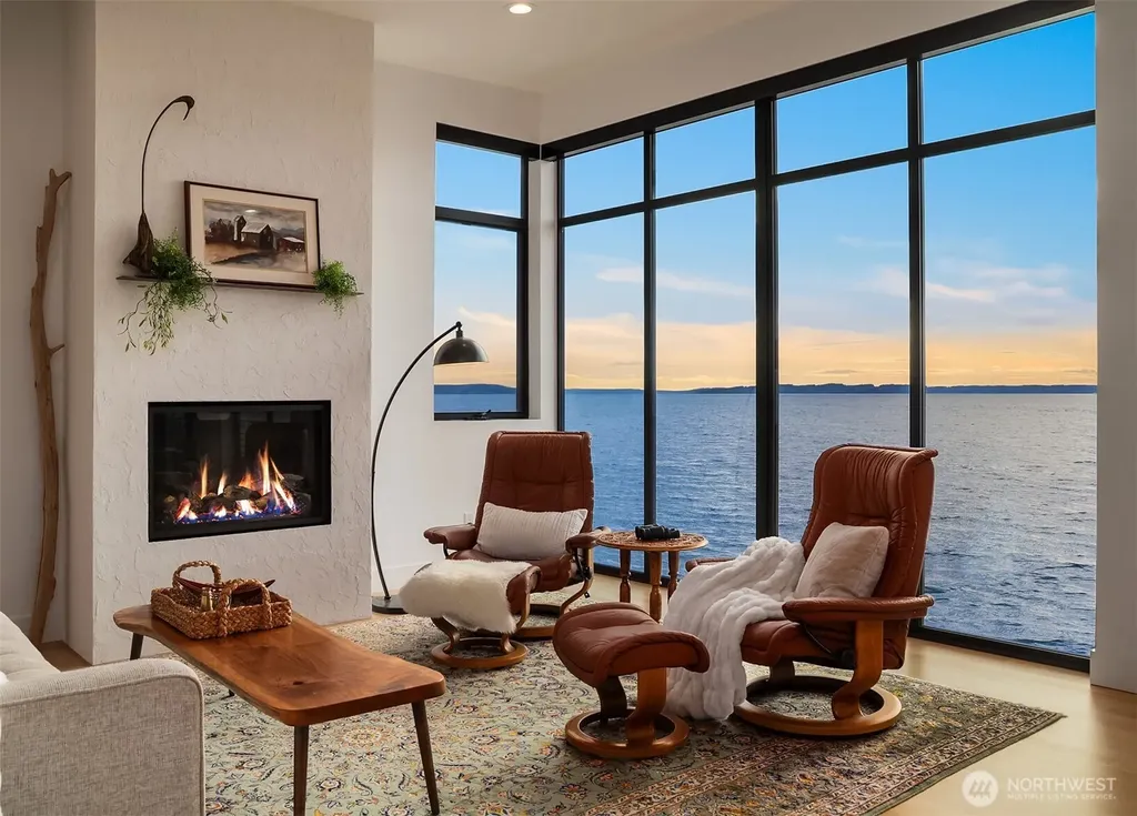 1104 Bayshore Drive Camano Island WA 98282