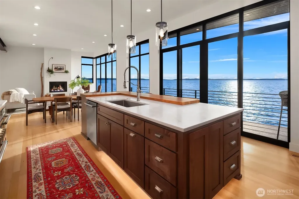 1104 Bayshore Drive Camano Island WA 98282