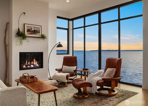 1104 Bayshore Drive Camano Island WA 98282