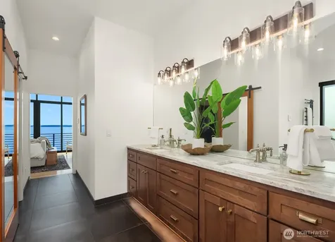 1104 Bayshore Drive Camano Island WA 98282