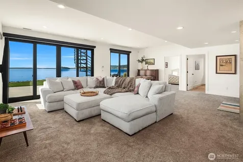 1104 Bayshore Drive Camano Island WA 98282