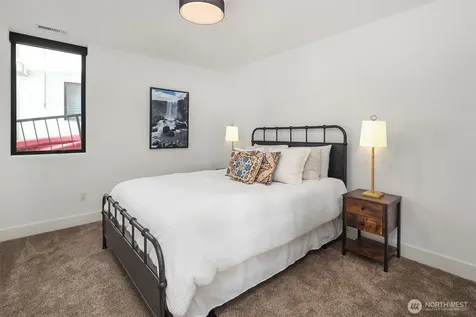 1104 Bayshore Drive Camano Island WA 98282