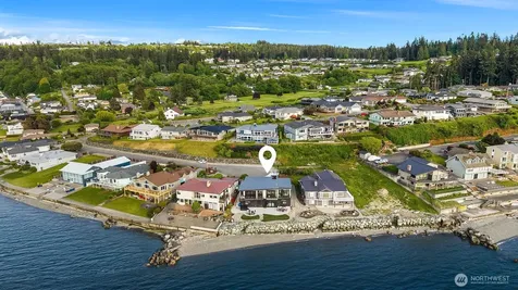 1104 Bayshore Drive Camano Island WA 98282