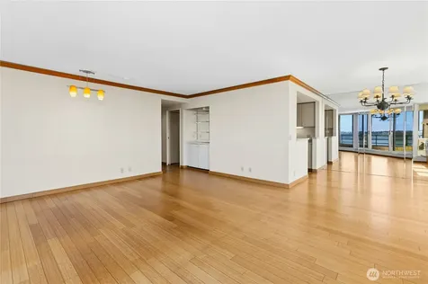2125 1st Avenue Seattle WA 98121