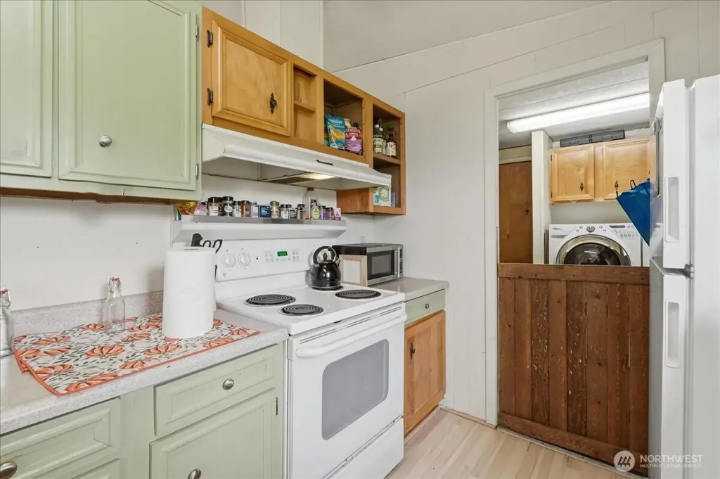 22815 436th Avenue SE Enumclaw WA 98022