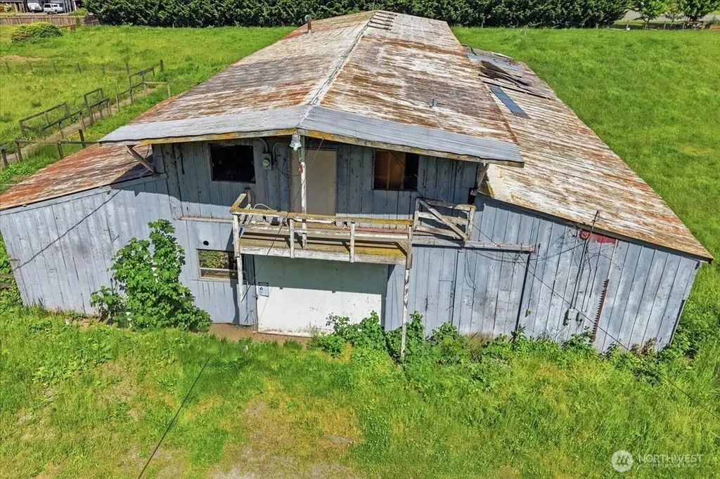22815 436th Avenue SE Enumclaw WA 98022