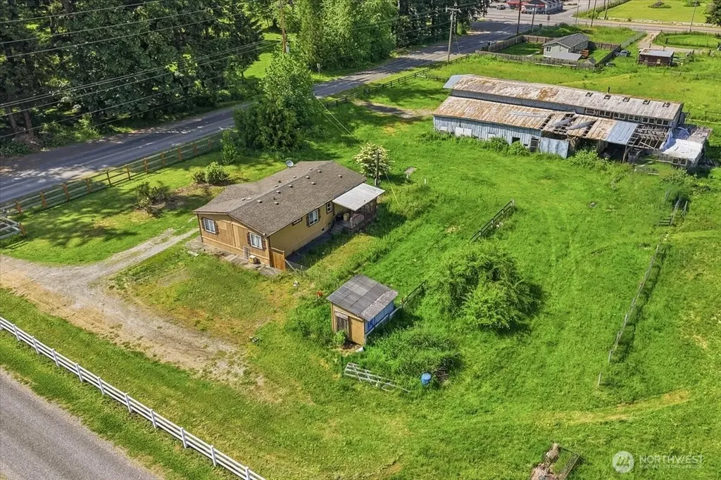 22815 436th Avenue SE Enumclaw WA 98022