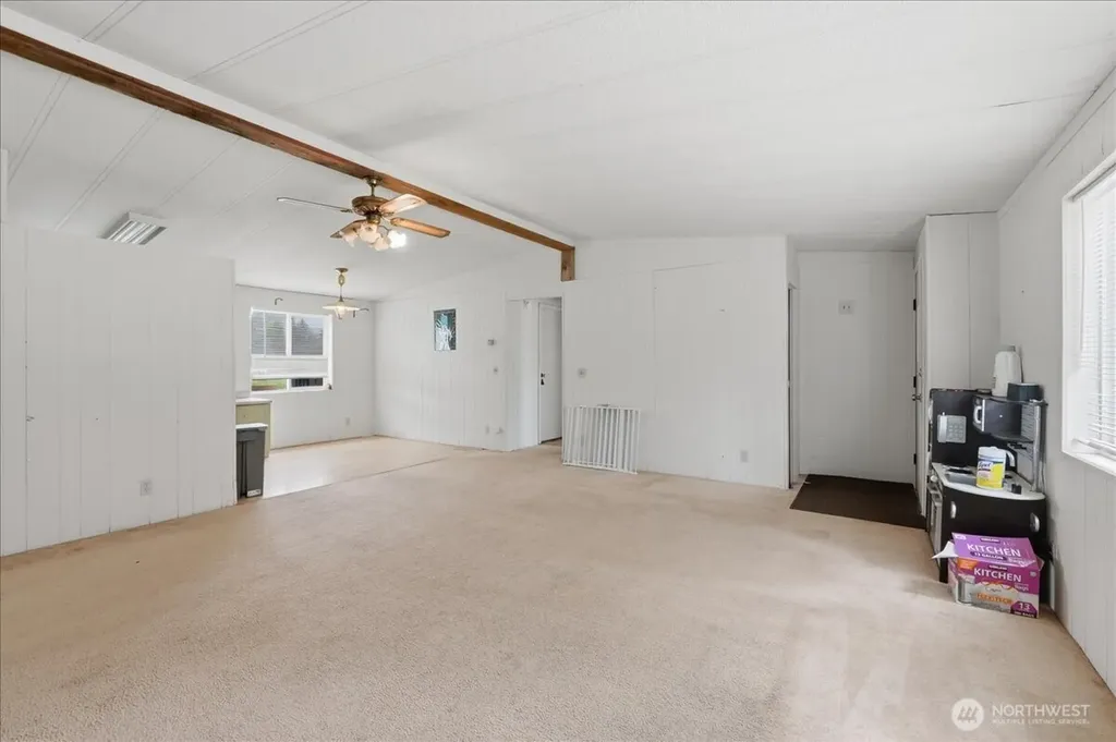 22815 436th Avenue SE Enumclaw WA 98022