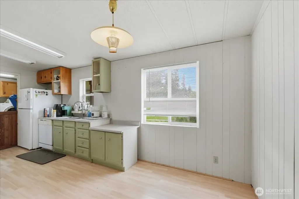 22815 436th Avenue SE Enumclaw WA 98022