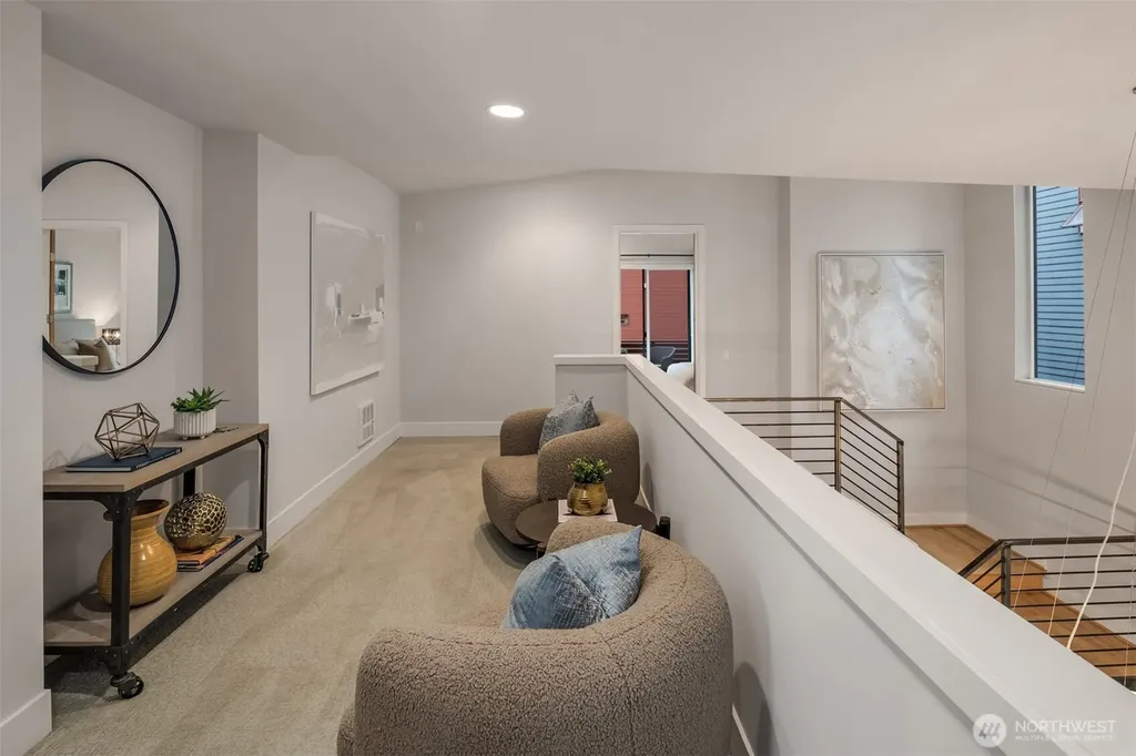 305 24th Avenue E Seattle WA 98112