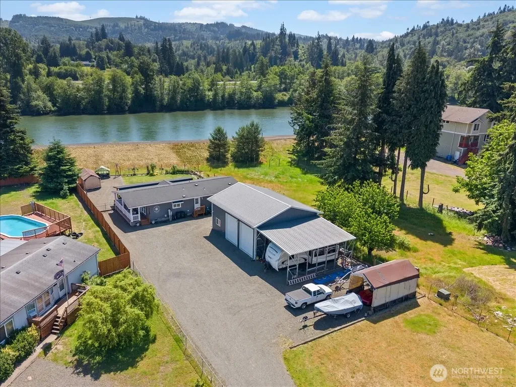 1410 Westside Highway Kelso WA 98626