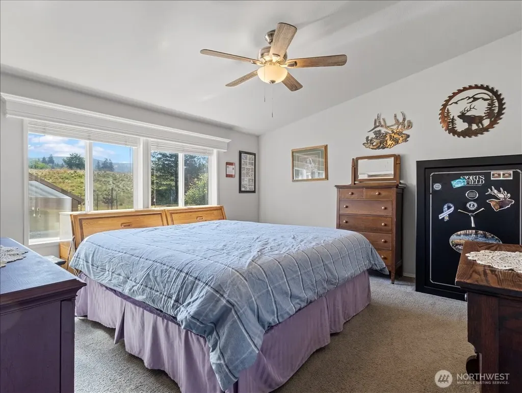 1410 Westside Highway Kelso WA 98626