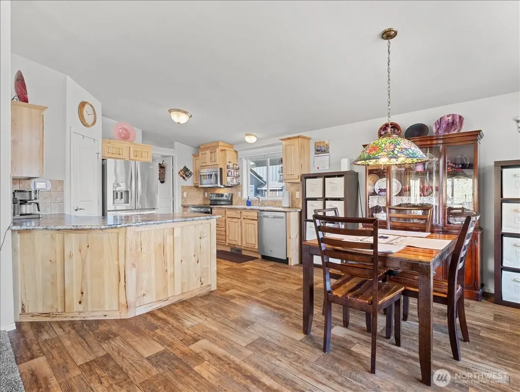 1410 Westside Highway Kelso WA 98626