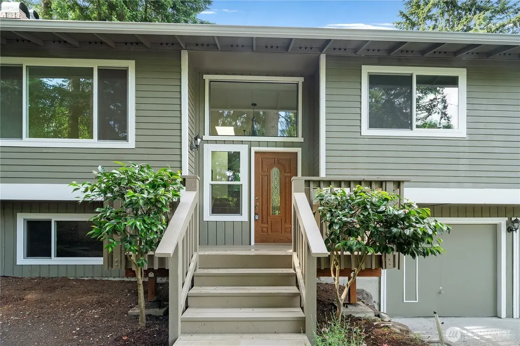 1108 NE 195th Street Shoreline WA 98155