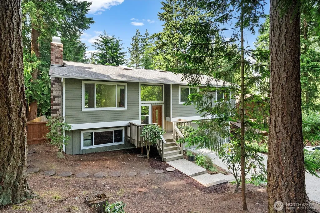 1108 NE 195th Street Shoreline WA 98155
