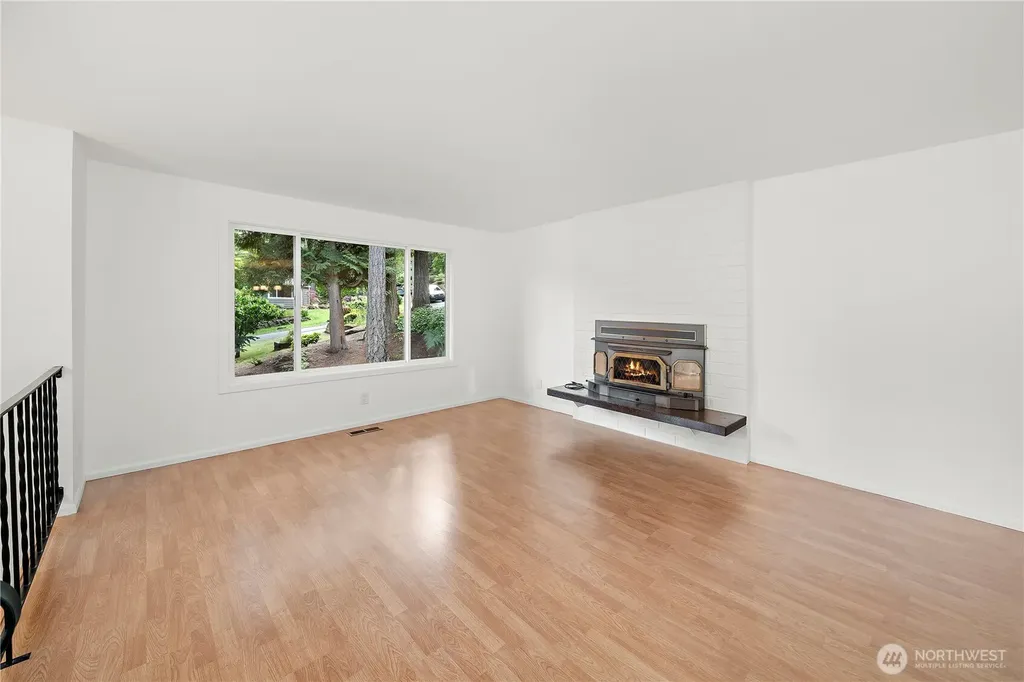 1108 NE 195th Street Shoreline WA 98155