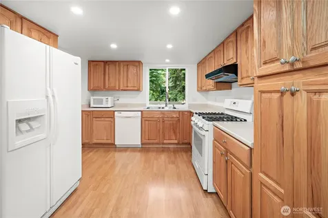 1108 NE 195th Street Shoreline WA 98155