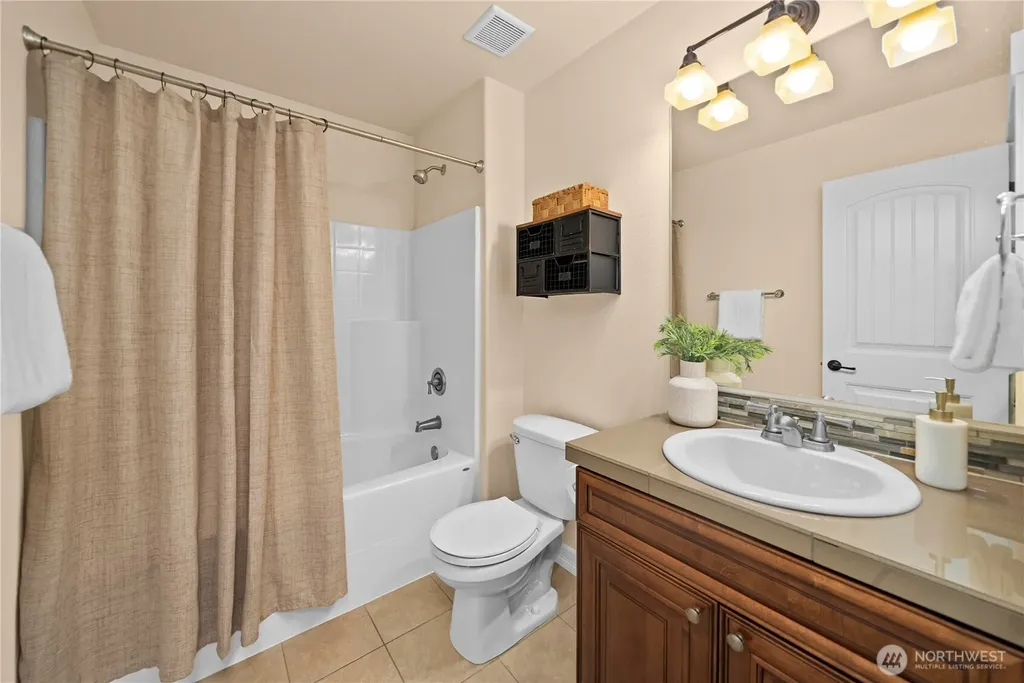 2202 29th Court NW Olympia WA 98502