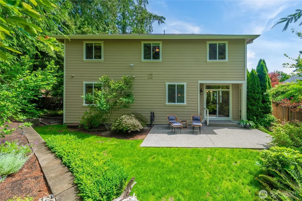 2202 29th Court NW Olympia WA 98502
