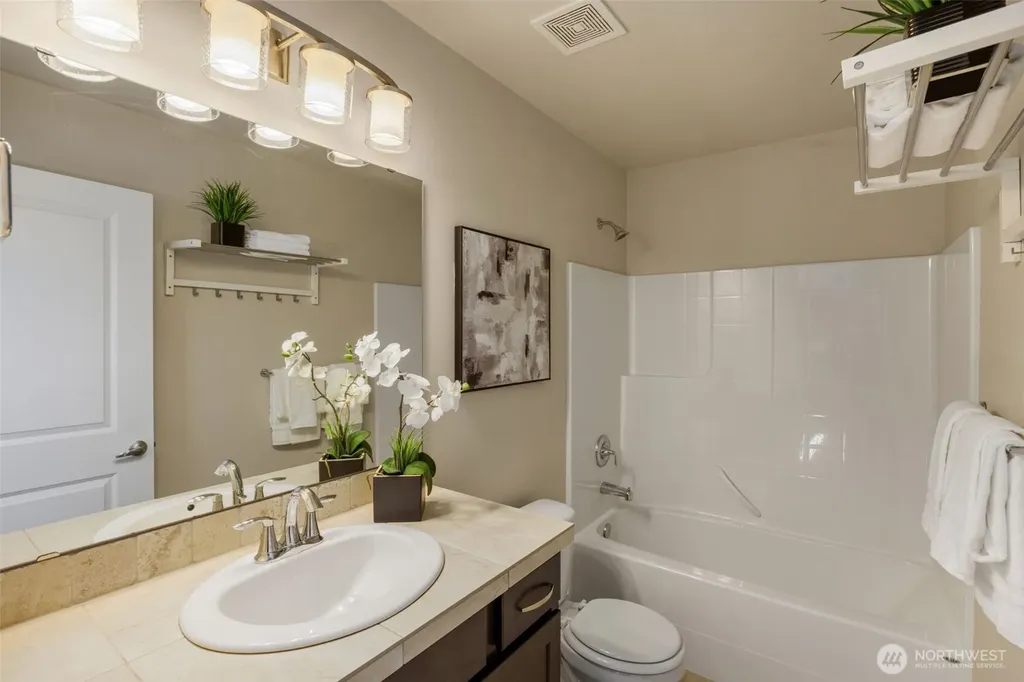 14805 16th Avenue W Lynnwood WA 98087