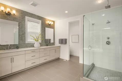 11707 177th Place NE Redmond WA 98052