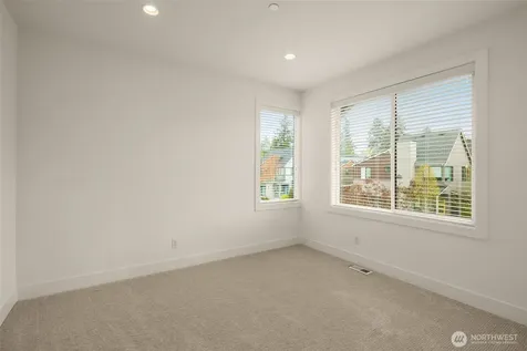 11707 177th Place NE Redmond WA 98052