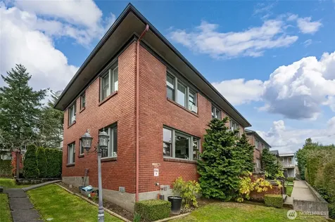 109 30th Avenue Seattle WA 98122