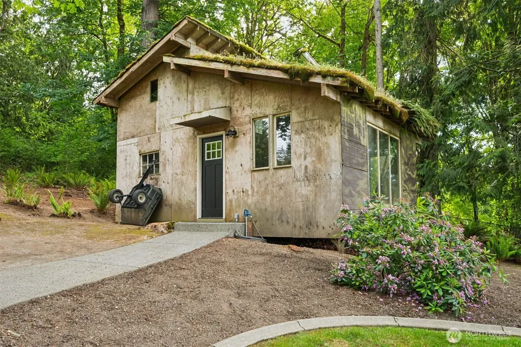 277 SE Morgan Road Shelton WA 98584