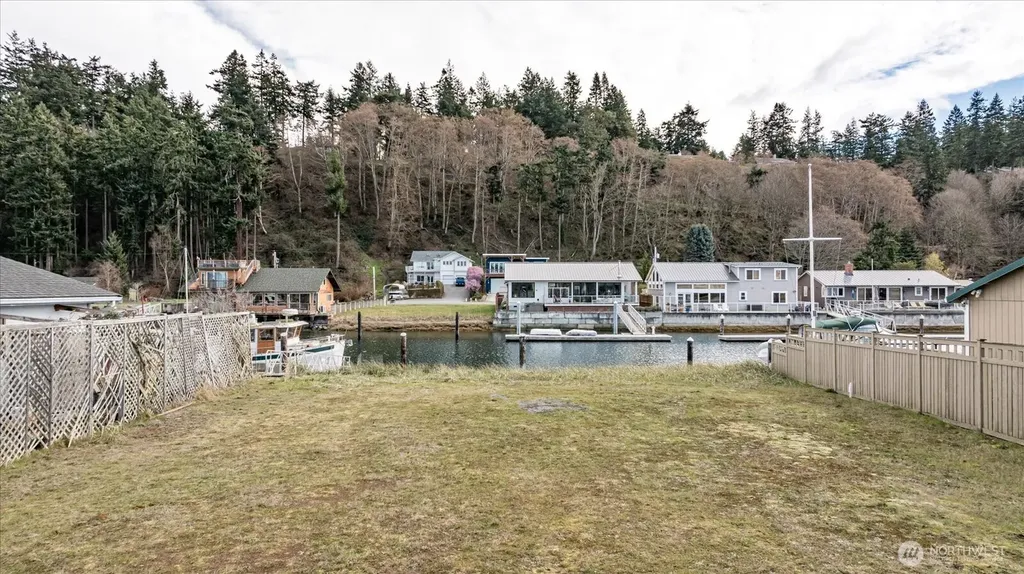 3709 Steelhead Drive Greenbank WA 98253