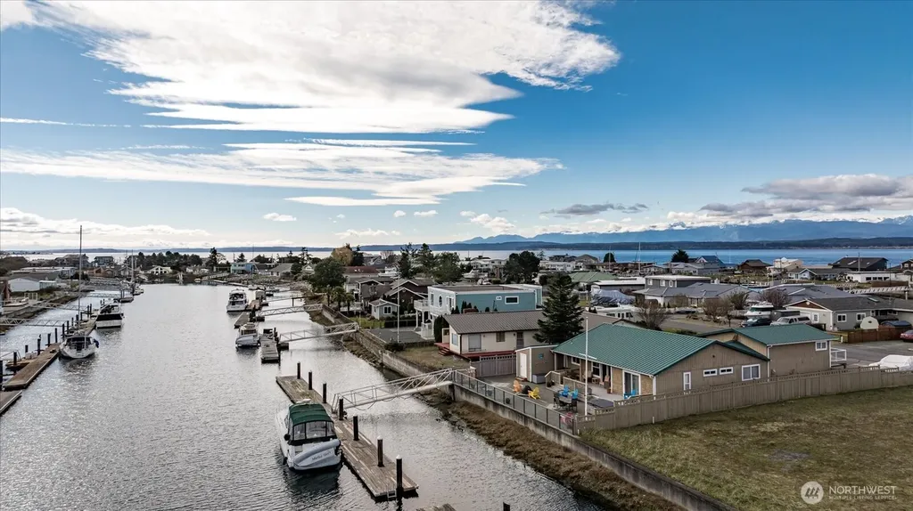 3709 Steelhead Drive Greenbank WA 98253