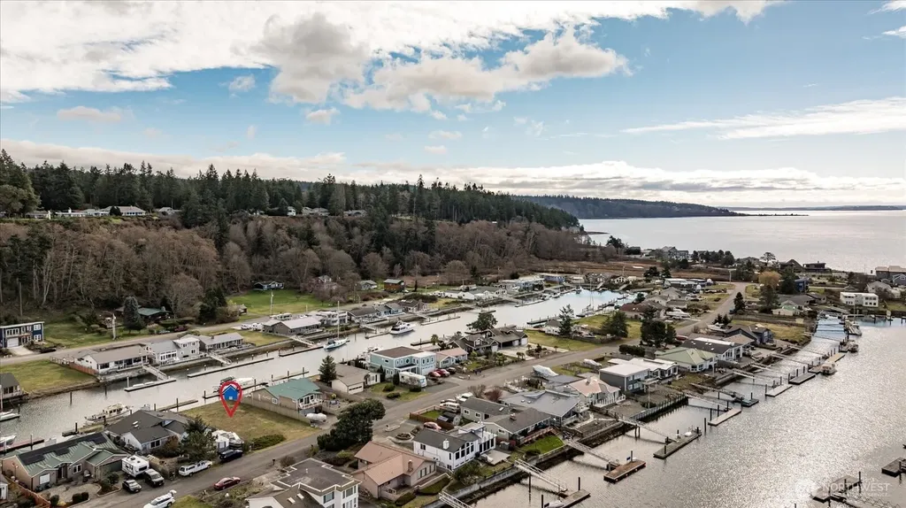 3709 Steelhead Drive Greenbank WA 98253