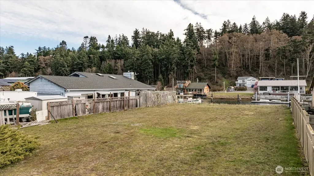 3709 Steelhead Drive Greenbank WA 98253