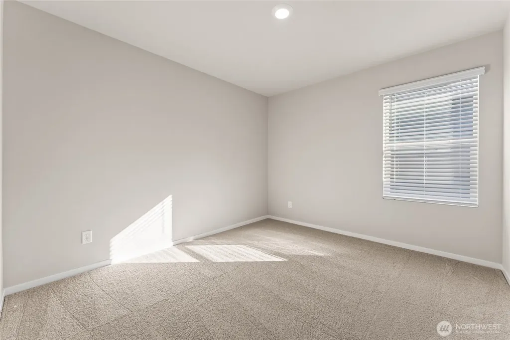 8436 Ostrom Avenue SE Lacey WA 98513