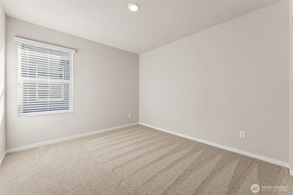8436 Ostrom Avenue SE Lacey WA 98513