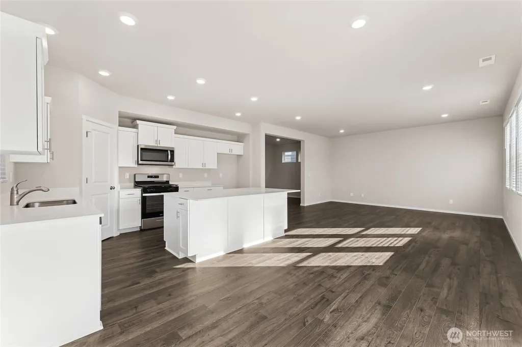 8436 Ostrom Avenue SE Lacey WA 98513