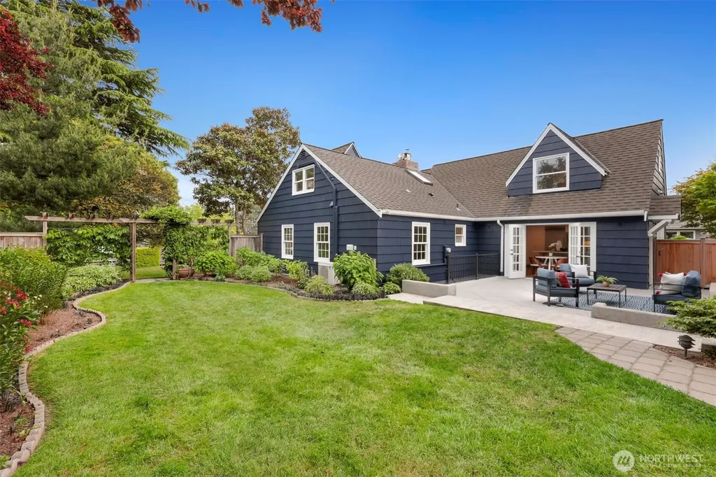 6605 57th Avenue NE Seattle WA 98115