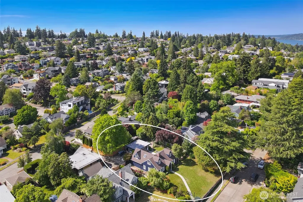 6605 57th Avenue NE Seattle WA 98115