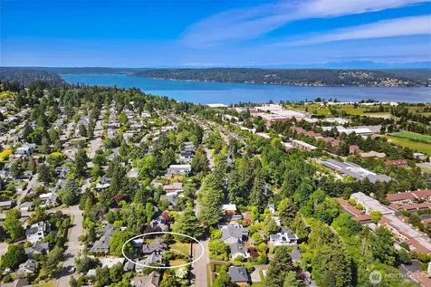 6605 57th Avenue NE Seattle WA 98115