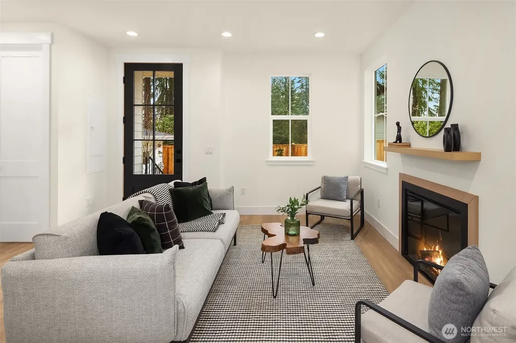 11812 NE 103rd Place Kirkland WA 98033