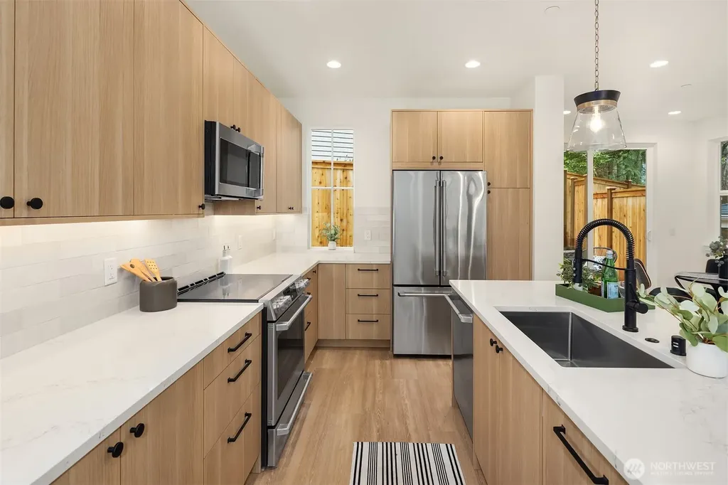 11812 NE 103rd Place Kirkland WA 98033
