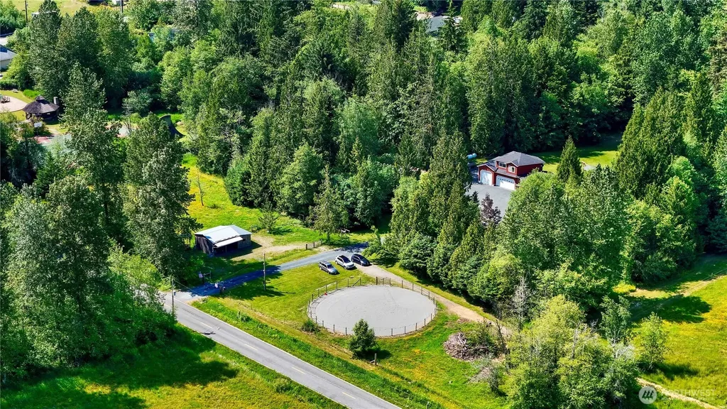 5554 Potter Road Deming WA 98244
