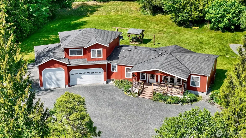 5554 Potter Road Deming WA 98244
