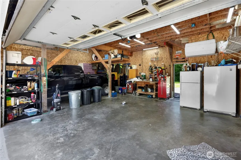 5554 Potter Road Deming WA 98244