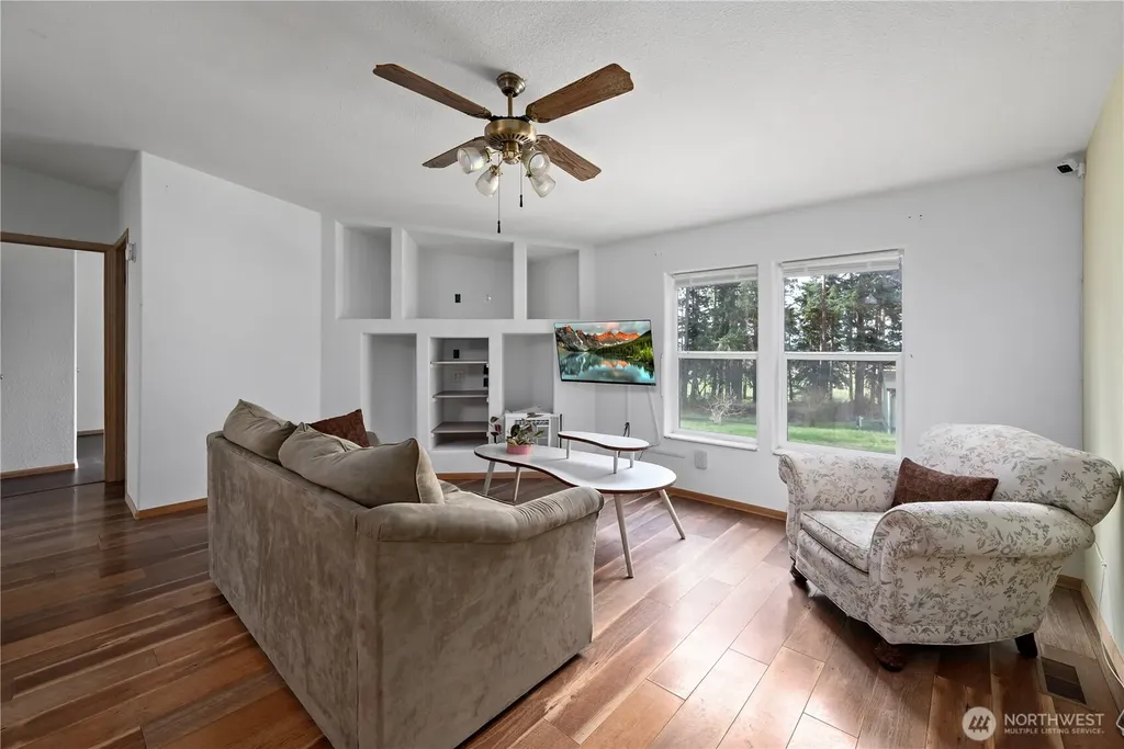 2930 Taylor Road Oak Harbor WA 98277
