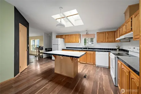 2930 Taylor Road Oak Harbor WA 98277