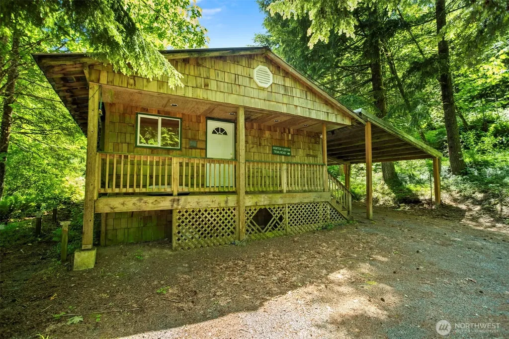 400 N Dubois Road Ariel WA 98603