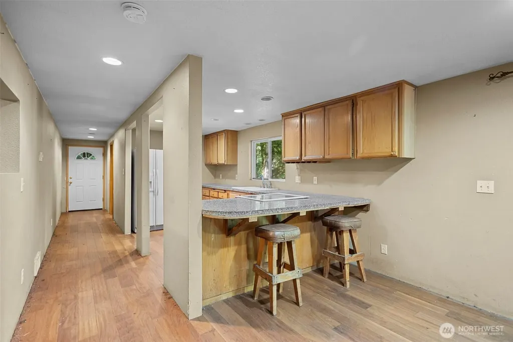 400 N Dubois Road Ariel WA 98603