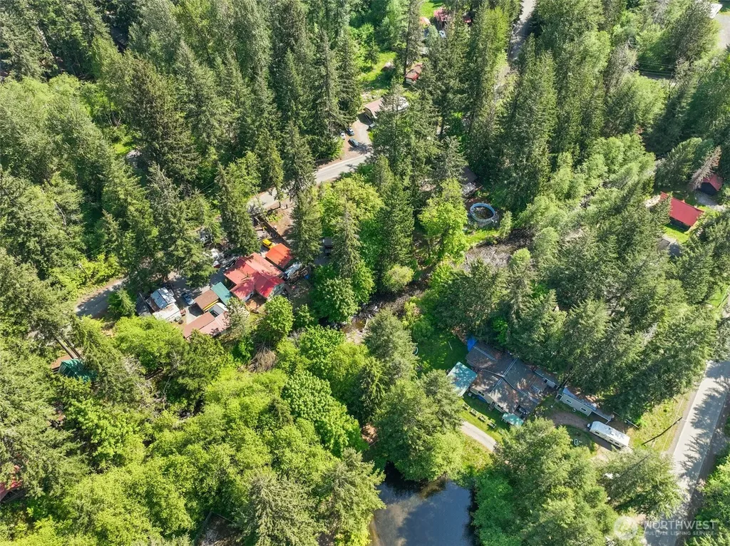 131 Nisqually Way Ashford WA 98304