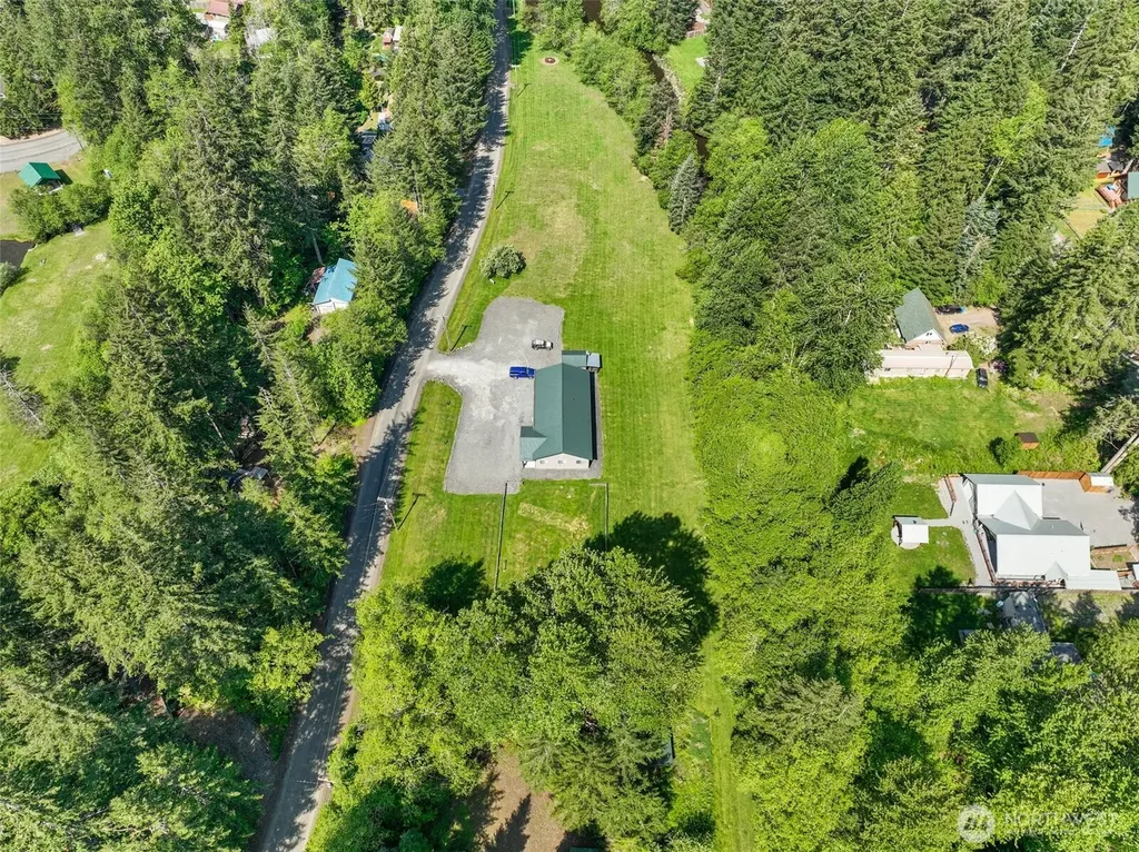 131 Nisqually Way Ashford WA 98304